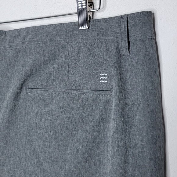 Free Fly 42 Performance Men's Shorts Gray Casual Flat Front - Picture 3 of 4